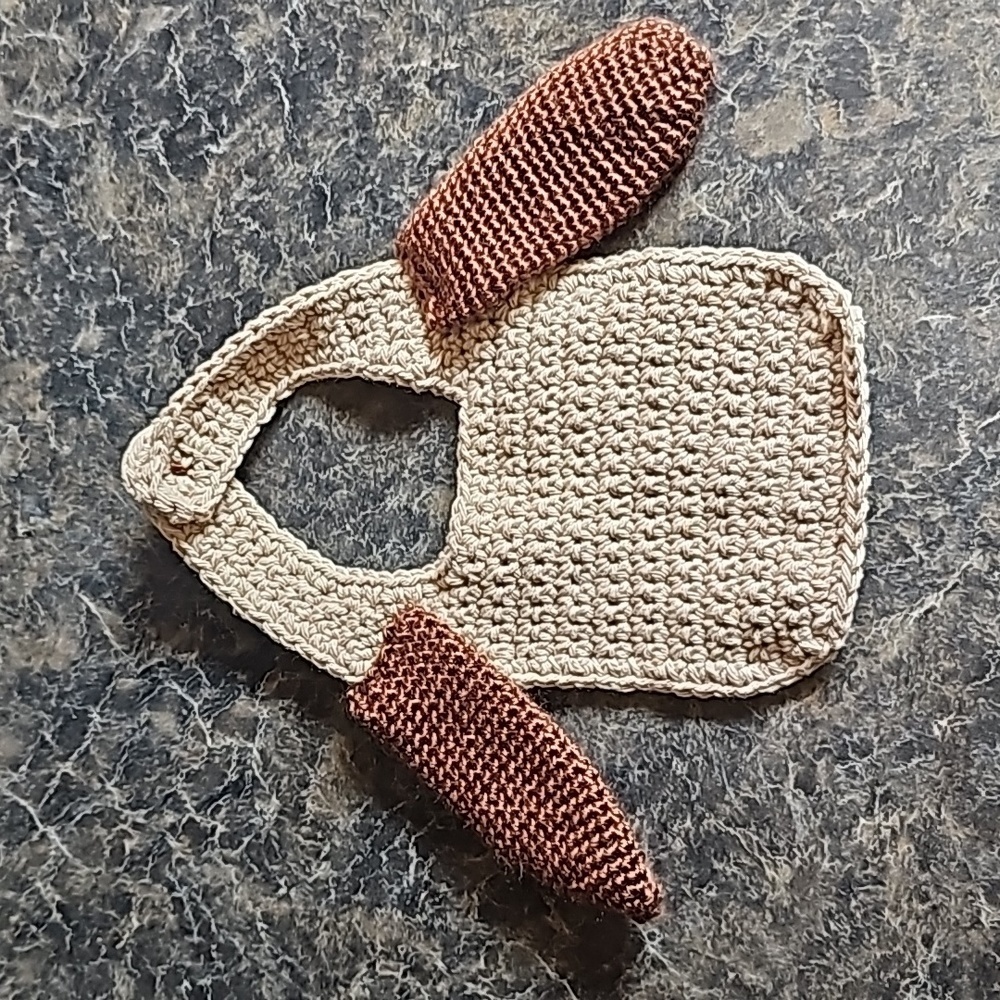 Handmade crocheted puppy bib apron - Picture 3 of 6